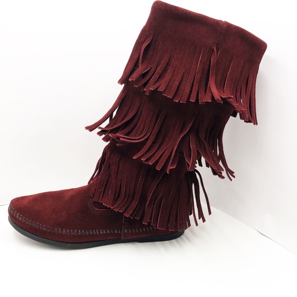 {Minnetonka} Three Fringe Mocassin - Picture 5 of 14